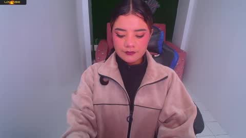 Sofia online show from January 2025 02:39:02 AM