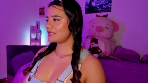 Sofia online show from June 2026 02:25:01 AM