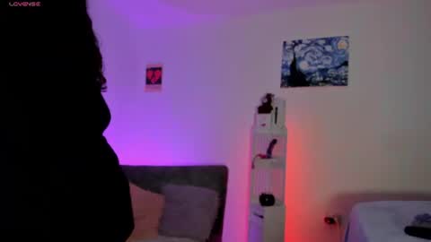 Sofia online show from July 2026 03:45:01 AM