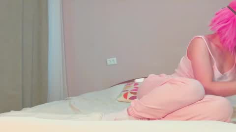 Snapshot of sophiechan69 chatting on April 2026 04:15:02 PM ShopieChan69 online show from April 2026 04:15:02 PM