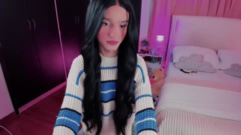    online show from December 2024 12:11:02 PM