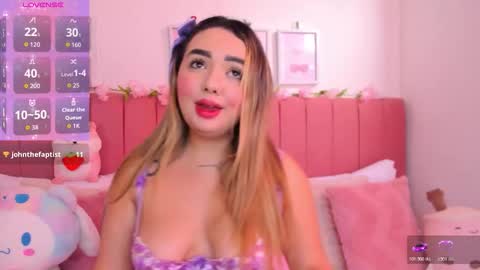 Snapshot of sophiee_rosee chatting on February 2026 05:49:02 PM sophiee rosee online show from February 2026 05:49:02 PM