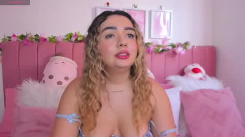 Snapshot of sophiee_rosee chatting on March 2026 09:32:02 PM sophiee rosee online show from March 2026 09:32:02 PM