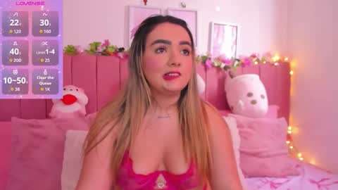 Snapshot of sophiee_rosee chatting on March 2026 06:25:02 PM sophiee rosee online show from March 2026 06:25:02 PM