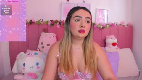 Snapshot of sophiee_rosee chatting on April 2026 07:58:01 PM sophiee rosee online show from April 2026 07:58:01 PM