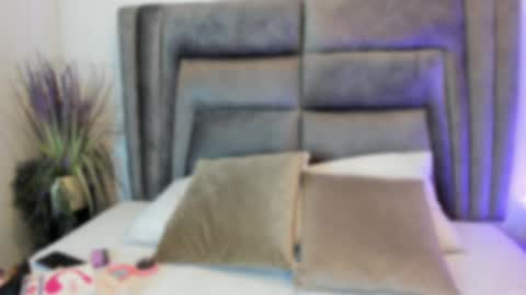 Sophie  online show from February 2025 11:31:01 AM