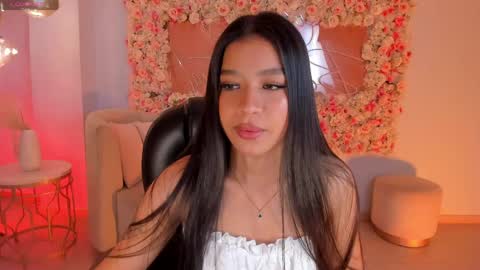 Sophie Houston online show from May 2026 02:28:01 AM