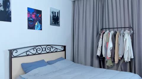 SophieRayne online show from March 2026 10:44:01 AM