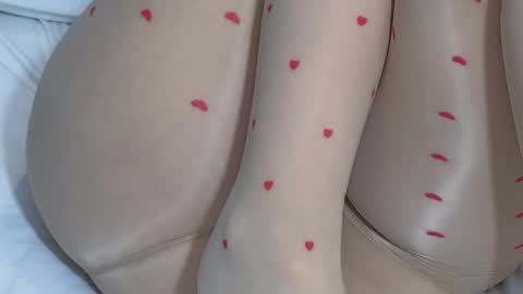 Snapshot of sophiewild1_ chatting on February 2026 05:10:02 PM SophieWild online show from February 2026 05:10:02 PM