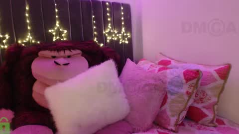 Sophia this is not my real name online show from March 2025 11:04:02 PM