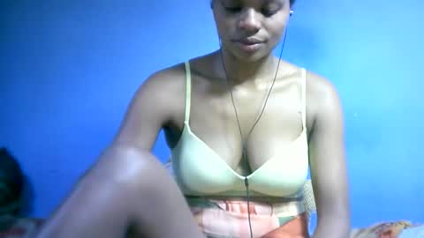 Snapshot of sourayaa chatting on April 2026 06:42:01 PM sourayaa online show from April 2026 06:42:01 PM