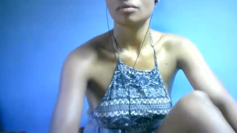 Snapshot of sourayaa chatting on April 2026 06:27:01 AM sourayaa online show from April 2026 06:27:01 AM