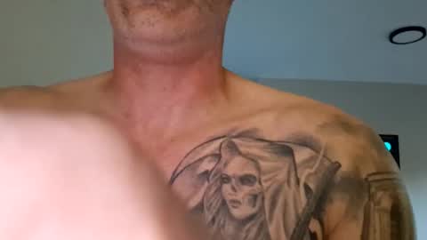 Snapshot of southboy2410 chatting on October 2025 04:57:02 PM southboy2410 online show from October 2025 04:57:02 PM