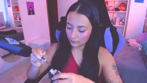 Lili online show from June 2026 05:07:01 PM