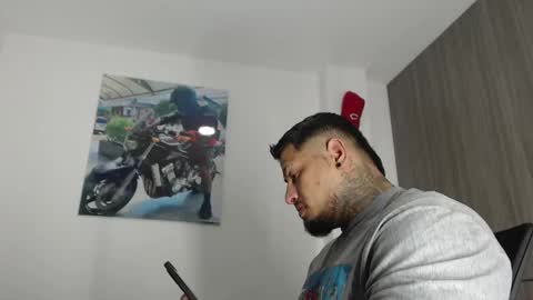 Snapshot of soy_apolo chatting on September 2025 04:40:01 PM soy_apolo online show from September 2025 04:40:01 PM