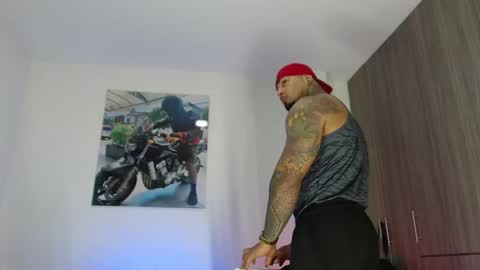 Snapshot of soy_apolo chatting on October 2025 01:07:02 AM soy_apolo online show from October 2025 01:07:02 AM