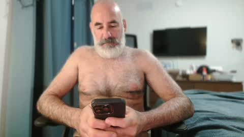 WhiteWolfFL online show from February 2025 01:24:01 PM