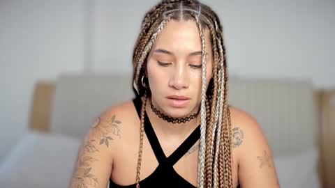 Snapshot of soytulu_ chatting on January 2025 09:55:02 PM brisa  s online show from January 2025 09:55:02 PM