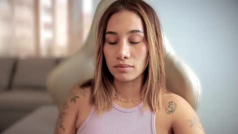 Snapshot of soytulu_ chatting on March 2025 07:50:02 PM brisa  s online show from March 2025 07:50:02 PM