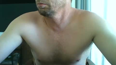 Snapshot of spaceraace1 chatting on December 2024 01:43:01 PM SpaceRaace online show from December 2024 01:43:01 PM