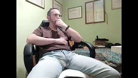 Manu  online show from January 2025 07:05:01 PM