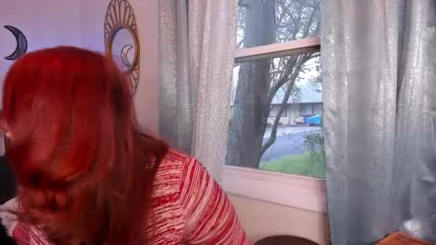 Snapshot of spankamber chatting on February 2025 01:04:01 AM AmberSpanks online show from February 2025 01:04:01 AM