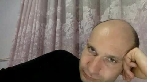 Snaiky online show from February 2025 06:02:01 PM