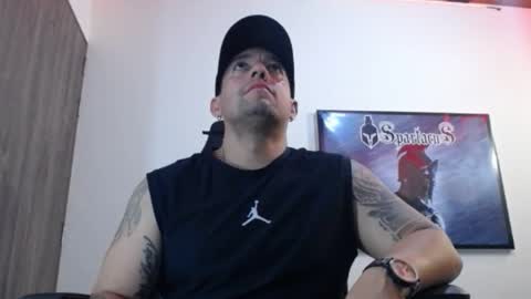 Snapshot of spartacus_cam chatting on September 2025 05:09:02 AM     online show from September 2025 05:09:02 AM