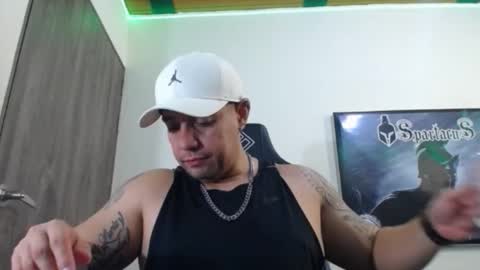 Snapshot of spartacus_cam chatting on October 2025 05:48:01 AM     online show from October 2025 05:48:01 AM