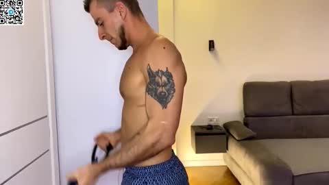 Alex online show from November 2025 08:18:01 PM