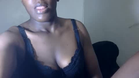 Snapshot of spenser_2 chatting on May 2026 01:02:02 AM spenser online show from May 2026 01:02:02 AM