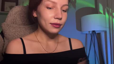 spicy___caramel online show from October 2025 04:35:01 PM