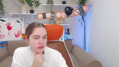 spicy_lexi online show from October 2025 06:27:02 AM