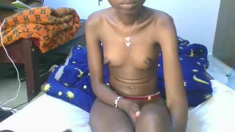 Snapshot of spicybobolishia_ chatting on May 2026 05:03:01 AM Bobo online show from May 2026 05:03:01 AM