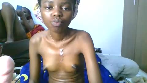 Snapshot of spicybobolishia_ chatting on May 2026 03:23:02 AM Bobo online show from May 2026 03:23:02 AM