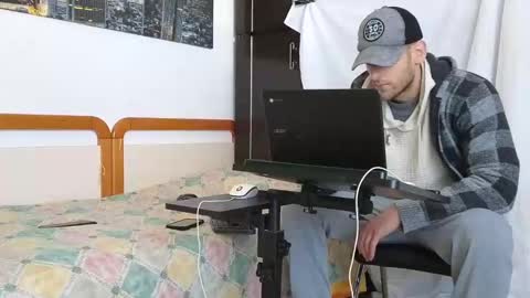 Marco. When Im offline you can view premium content in bio online show from February 2025 11:02:02 AM