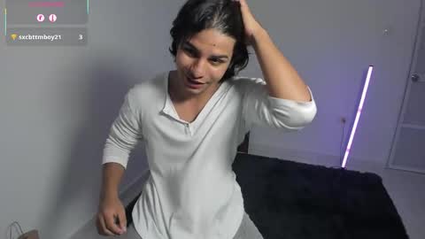 Snapshot of spideychill chatting on November 2025 07:30:02 AM spideychill online show from November 2025 07:30:02 AM