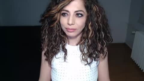 Snapshot of spoiled__doll chatting on February 2025 07:30:02 PM Doll online show from February 2025 07:30:02 PM
