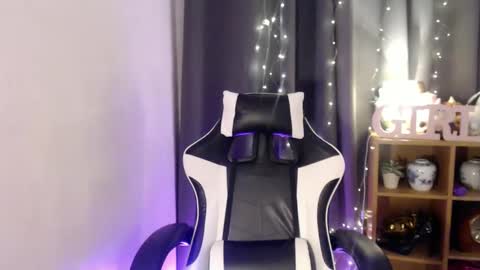 CALL ME RAINE online show from February 2025 02:26:02 PM