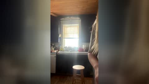 Snapshot of sporegeous chatting on February 2026 05:53:02 PM sporegeous online show from February 2026 05:53:02 PM