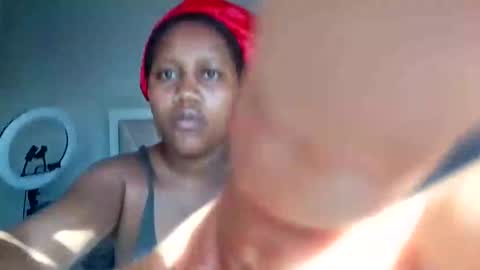 Snapshot of squirtqueen333 chatting on January 2025 06:18:02 AM shana online show from January 2025 06:18:02 AM