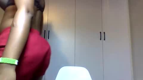 Squiter online show from December 2025 04:50:01 AM