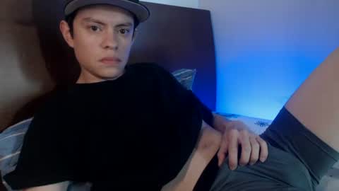 Snapshot of sr_bolaiinas chatting on June 2026 05:25:01 PM sr_bolaiinas online show from June 2026 05:25:01 PM