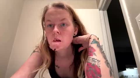 Snapshot of sriley386444137 chatting on December 2024 03:40:01 AM sriley386444137 online show from December 2024 03:40:01 AM