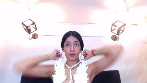 Snapshot of srta_luciana chatting on June 2026 11:55:01 AM . . online show from June 2026 11:55:01 AM