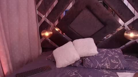 Snapshot of ss_samantha chatting on February 2025 07:16:02 PM samantha online show from February 2025 07:16:02 PM