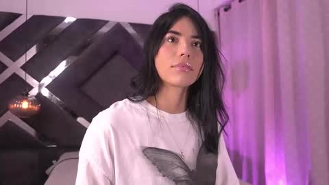 Snapshot of ss_samantha chatting on October 2025 07:20:02 PM samantha online show from October 2025 07:20:02 PM