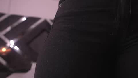 Snapshot of ss_samantha chatting on November 2025 07:16:02 PM samantha online show from November 2025 07:16:02 PM