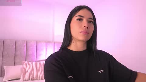 Snapshot of ss_samantha chatting on November 2025 07:15:01 PM samantha online show from November 2025 07:15:01 PM