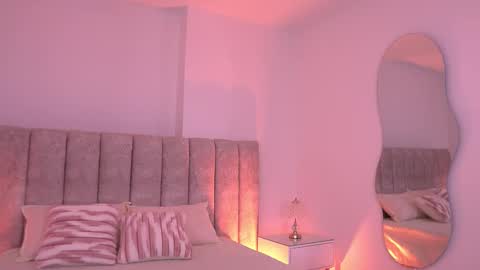 Snapshot of ss_samantha chatting on November 2025 07:25:01 PM samantha online show from November 2025 07:25:01 PM